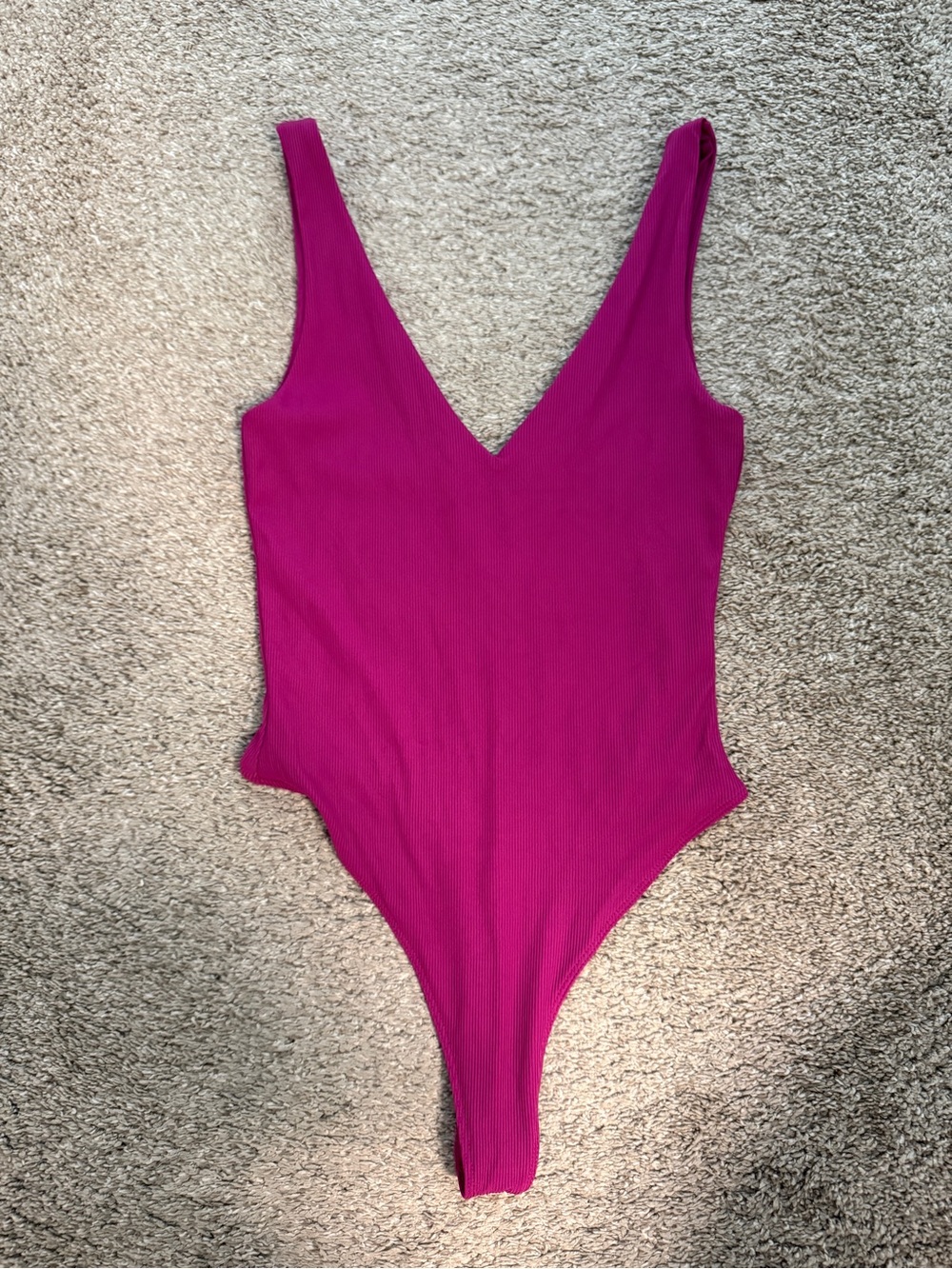 House of Harlow Ribbed V-Neck Bodysuit - Small